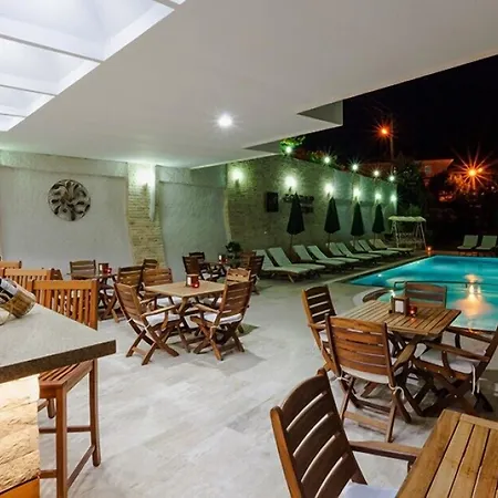 מלון Ege Tulip 4*