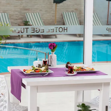 Ege Tulip מלון 4*