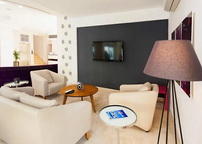 Ege Tulip Hotell Çeşme